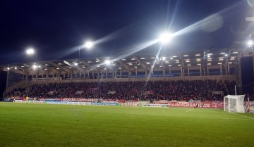 Werfen von Gegenständen Werfen von Gegenständen