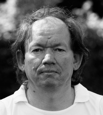 Wolfgang Uschek Wolfgang Uschek
